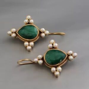 New listing!  antique Blue Stone Pearl Drop Earrings Gold Tone Vintage
